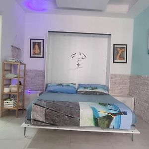 Camera con letto king size